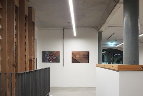 Fotoausstellung „Alte Mälzerei 2021“ im Erdgeschoss der Alten Mälzere Lichtenrade (© Unternehmer-Netzwerk Lichtenrade e.V.)