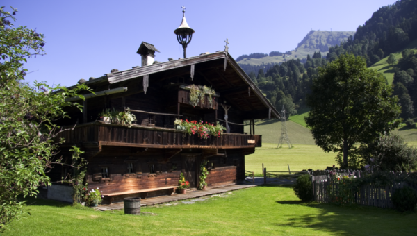 Das Bauernhausmuseum Hinterobernau öffnet am 01. Juni 2022 wieder seine Türen. © Kitzbühel Tourismus – Joe Hölzl