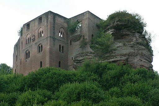 Burg Frankenstein (Pfalz), Bild: Emil / wikipedia.org