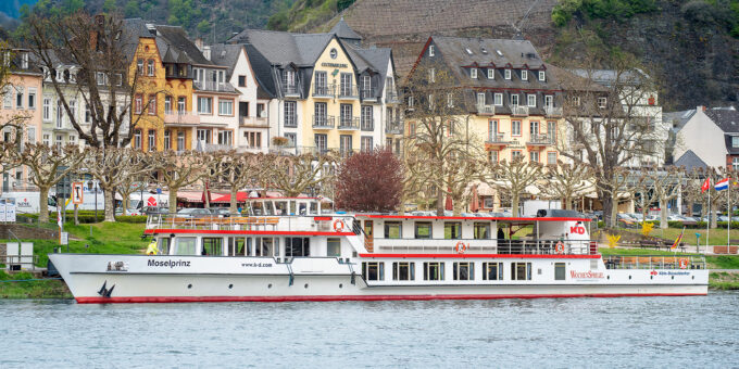 Mit dem Moselprinz auf Sightseeing-Tour - Bildrechte: © KD Deutsche Rheinschiffahrt GmbH